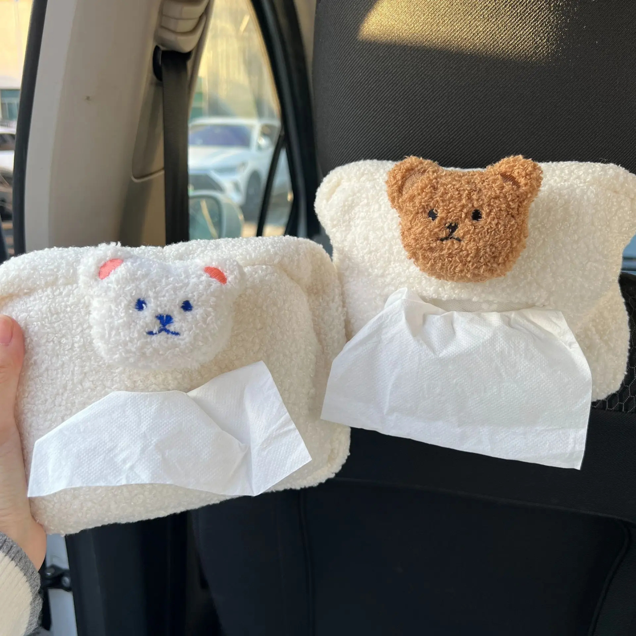 Plush Bear Tissue Holder – On-the-Go Cute Convenience