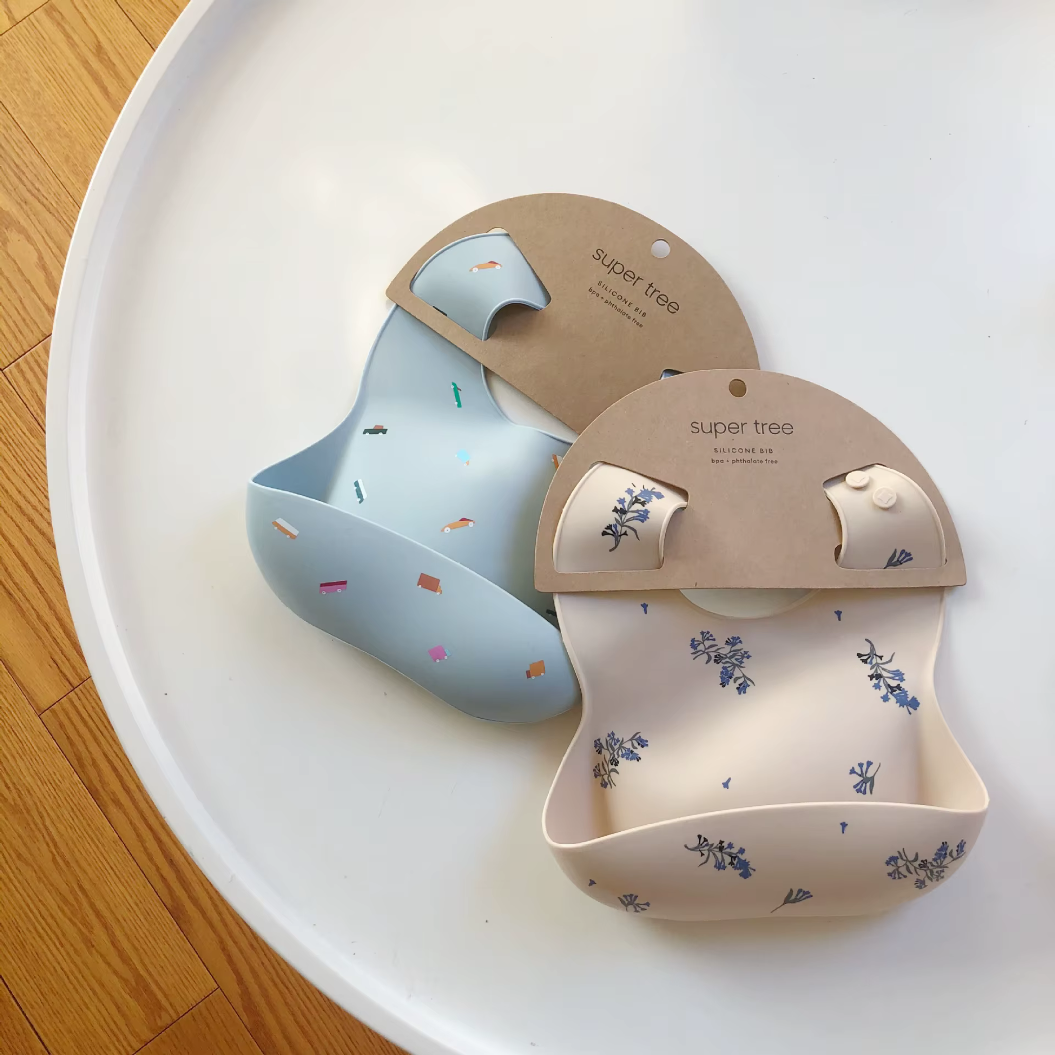 Silicone Baby Bib – Mess-Free & Cute